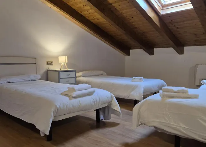 Casa Juanantonio * Murillo de Liena